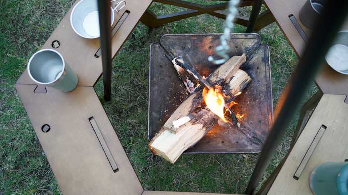 ハイランダーの木製囲炉裏テーブル（プライウッドヘキサゴンテーブル 